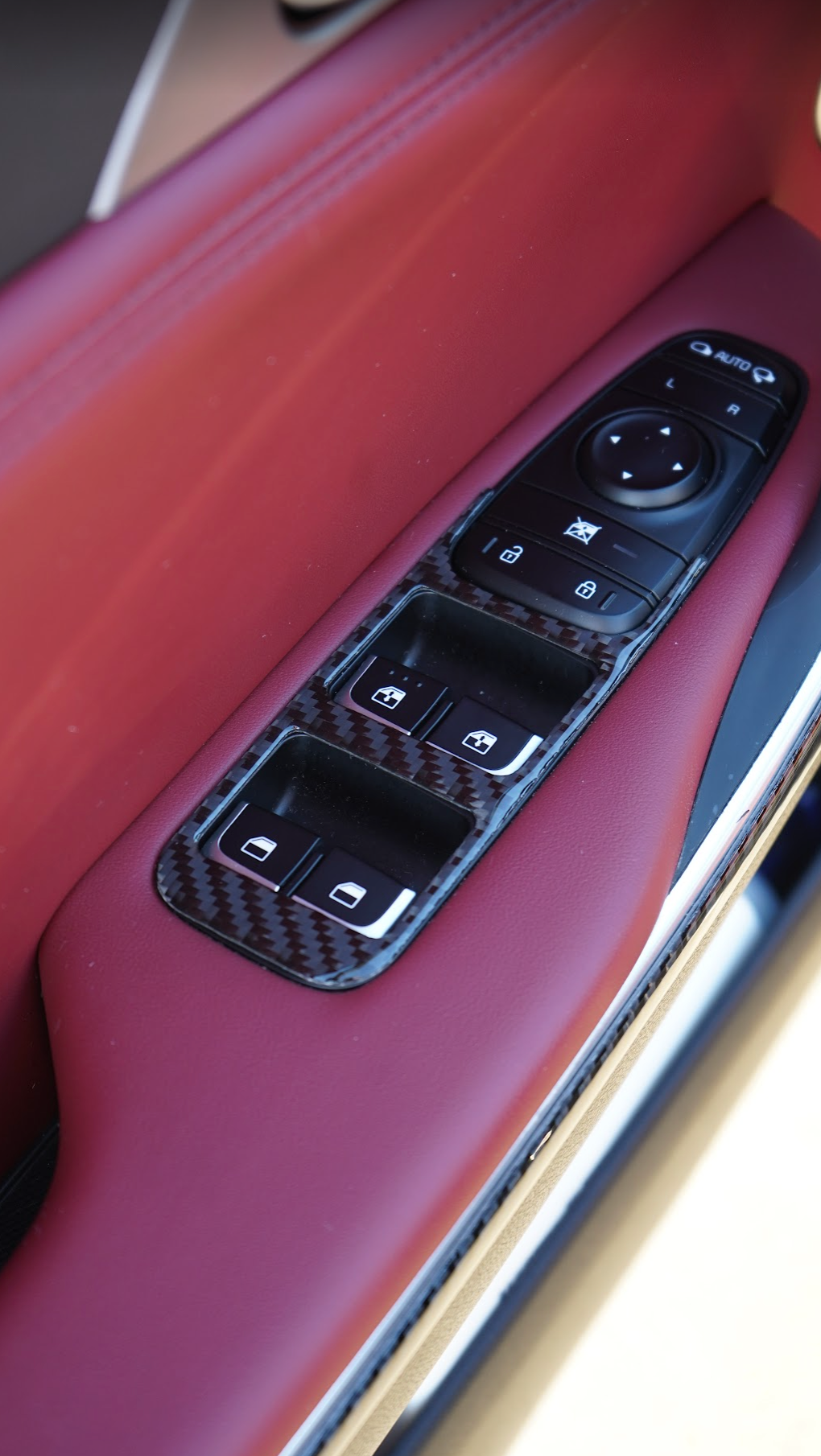 2017+ Kia Stinger Carbon Fiber Window Switch Trim